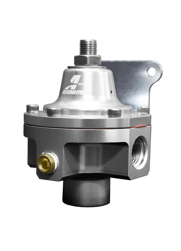 Aeromotive — Aeromotive 3-Port Carbureted Bypass Regulator - 2 x ORB-06 / 1 x ORB-6
Regulator - view 9