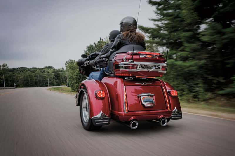 Kuryakyn — Kuryakyn Rear Light Bars For Trikes Chrome - view 2