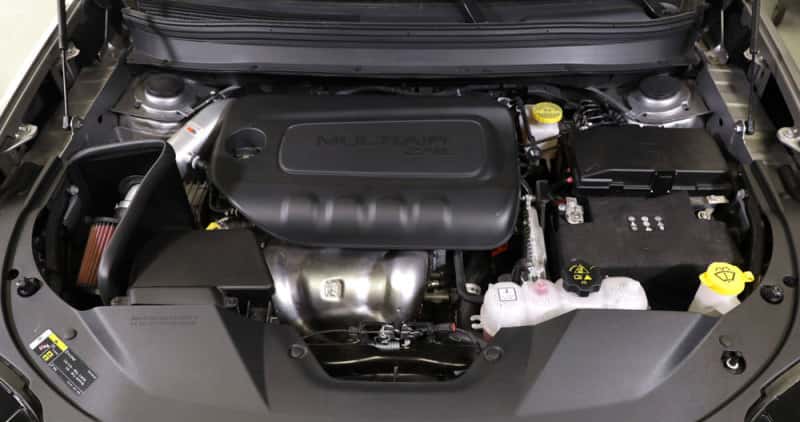 K&N Engineering — K&N 19-20 Jeep Cherokee L4-2.4L Performance Air Intake Kit
Performance Air Inta
Air Intake System - view 4