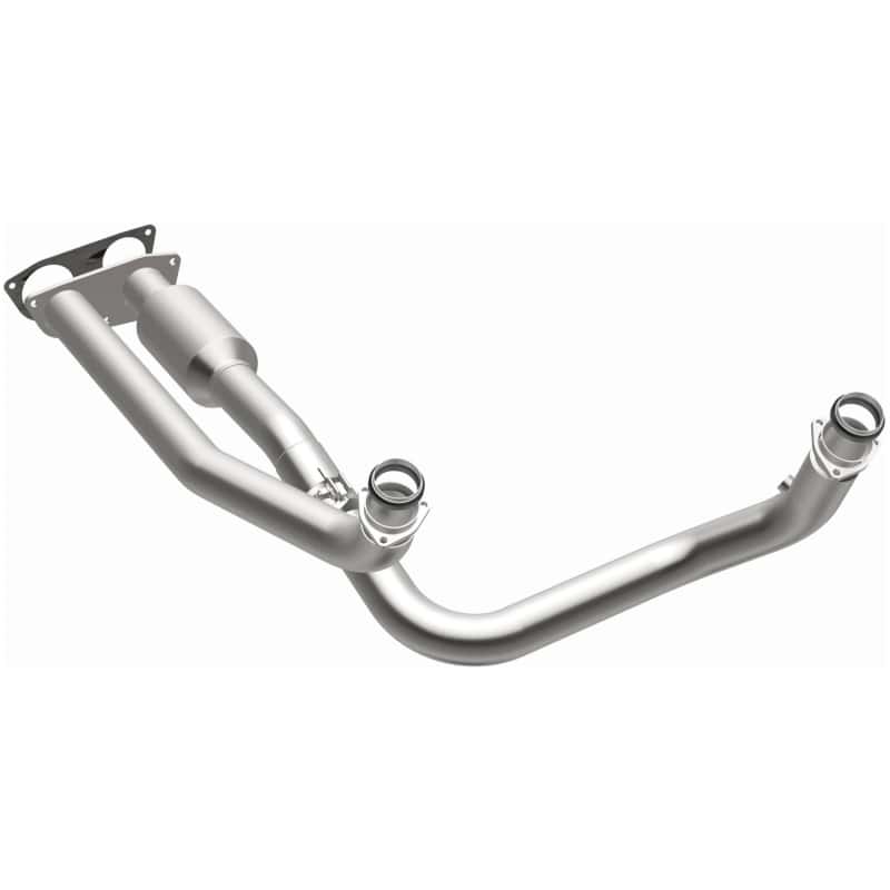 Magnaflow — MagnaFlow California Grade Direct-Fit Catalytic Converter 96-00 Chevrolet / GMC K3500 V8 7.4L
California - view 3