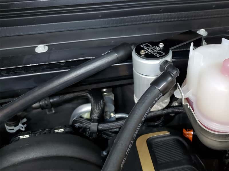 J&L — J&L 2021-2025 Jeep Wrangler 392 Oil Separator 3.0 Passenger Side - Clear Anodized
Oil Separator - view 3