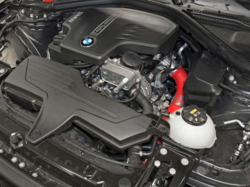 aFe — aFe BladeRunner 2.5-2.75in Red Intercooler Tube Cold Side w/ Couplings & Clamps Kit 13-16 BMW F30
Cold Charge Pipe - view 6