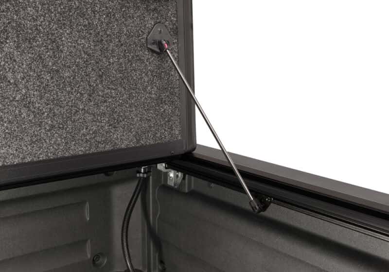 Undercover — UnderCover 17-20 Honda Ridgeline 5ft Ultra Flex Bed Cover - view 12