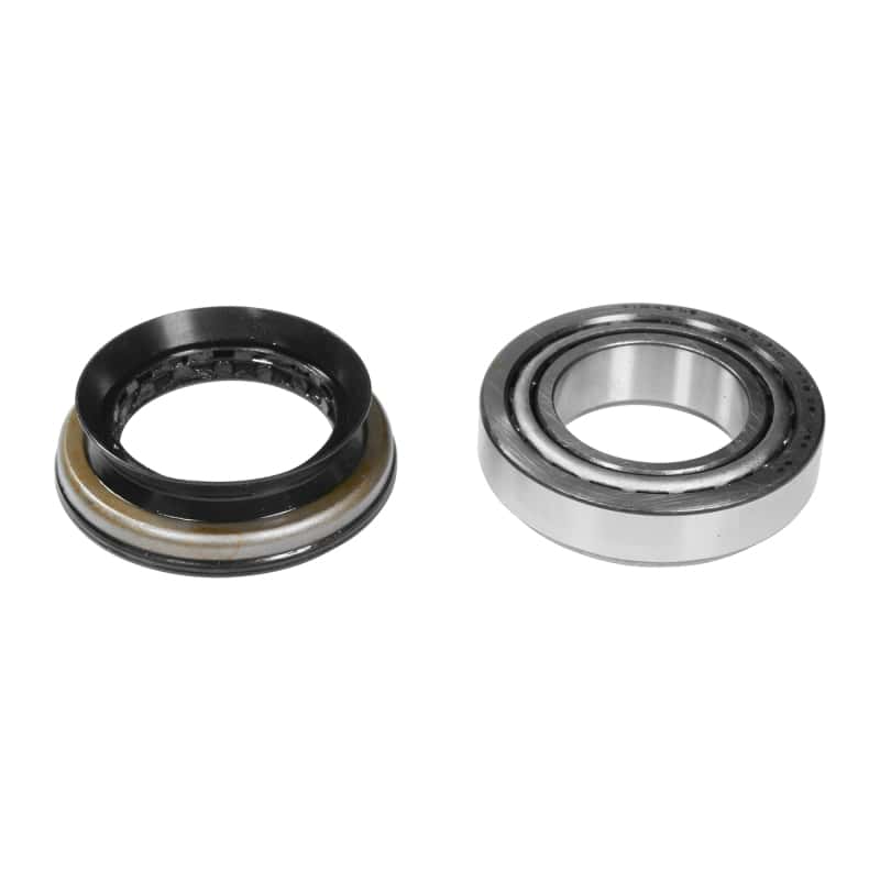 Yukon Gear & Axle — Yukon Gear JL Rear Axle Bearing and Seal Kit
Axle bearing & seal
Axle bearing/seal - view 3