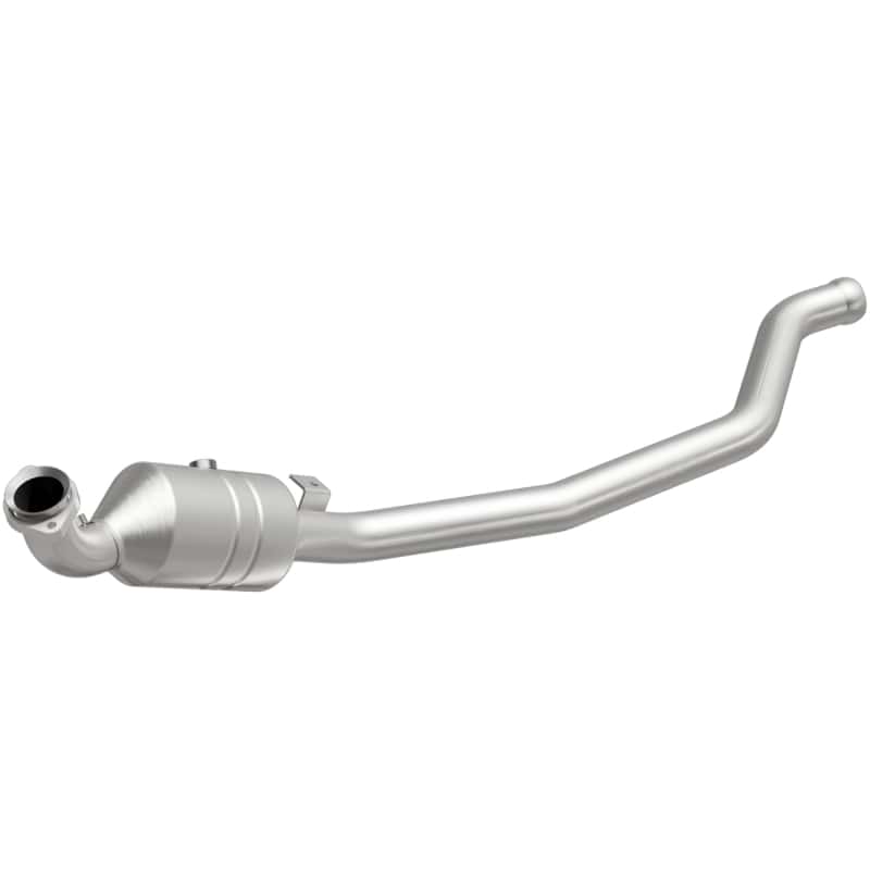 Magnaflow — Magnaflow Conv DF 2006-2011 R350 3.5 L Underbody
OEM Grade
OEM - view 1