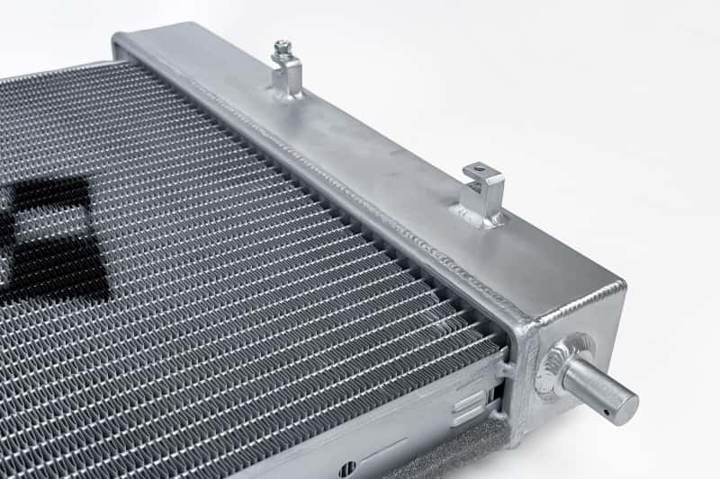 CSF — CSF 05-13 Chevrolet Corvette C6 (Not 11-13 Z06/ZR1/427) High Performance All-Aluminum Radiator
CSF Radiator - view 8