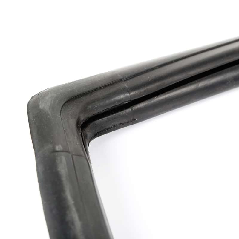OMIX — Omix Liftgate Window Seal- 84-96 Cherokee/Wagoneer XJ
Liftgate Glass Seal - view 2