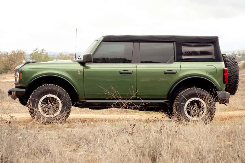 DV8 Offroad — DV8 Offroad 21-23 Ford Bronco Tube Fender Flares - view 6