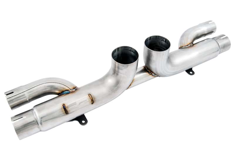 AWE Tuning — AWE Tuning Porsche 991 GT3 / RS Center Muffler Delete - Diamond Black Tips
Center Delete - view 3