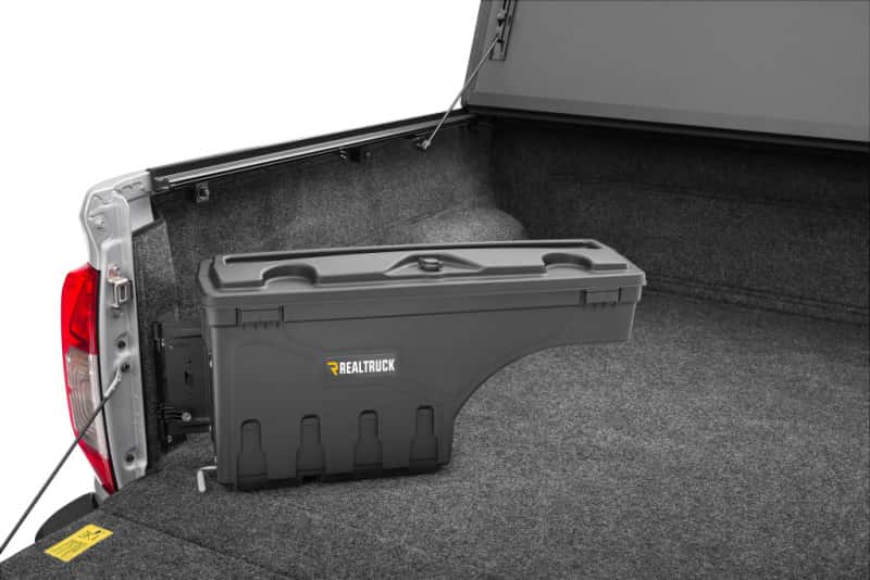 Undercover — UnderCover 2022 Nissan Frontier Ext/Crew All Beds Drivers Side Swing Case - Black Smooth - view 2