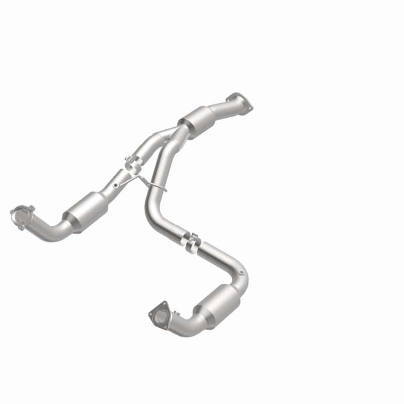 Magnaflow — Magnaflow 12-17 Chevrolet Express 3500 6.0L Direct Fit Converter
California - view 28