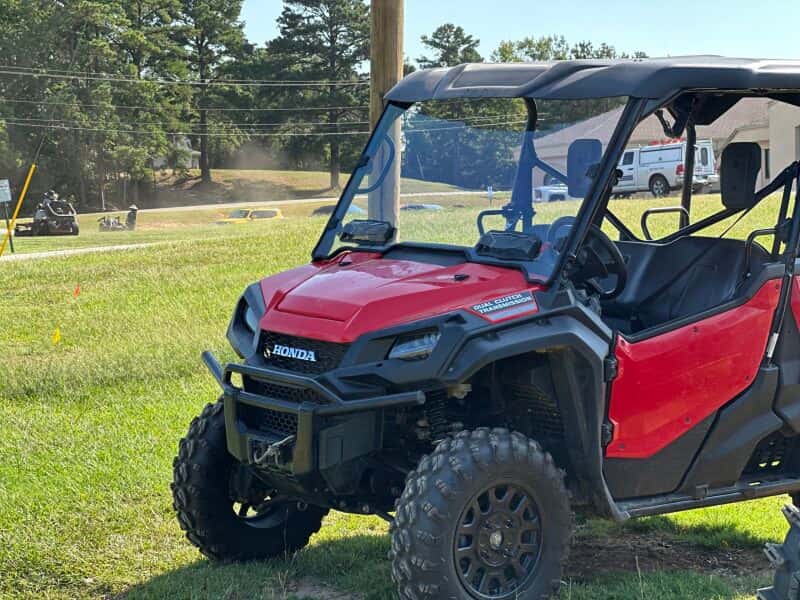 Seizmik — Seizmik 16-23 Honda Pioneer 1000/ 5 Windshield Vented AR2 - view 2