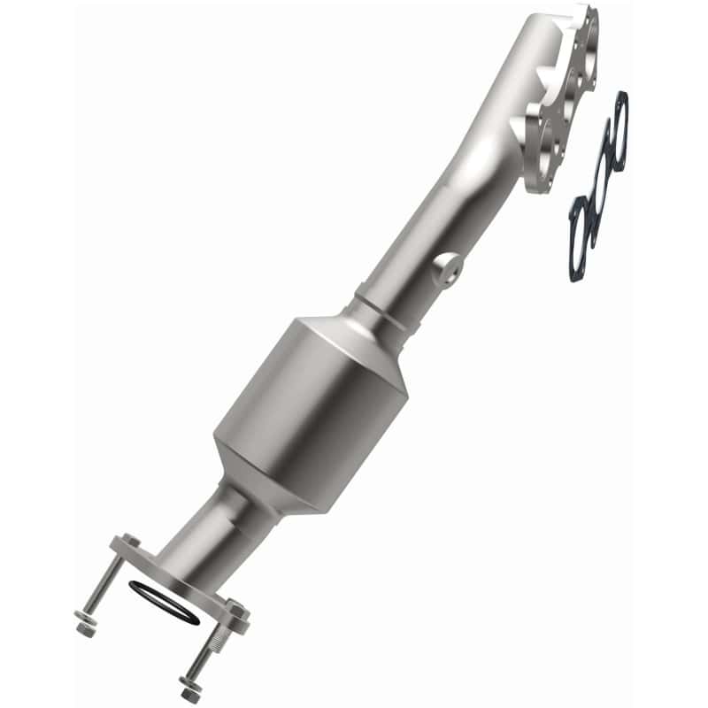 Magnaflow — Magnaflow DF Converter 05-11 Toyota Tacoma 4.0L
California - view 3
