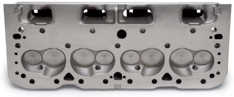 Edelbrock — Edelbrock Single Perf 5 7 Corvette Head Comp
CYLINDER HEADS - view 3