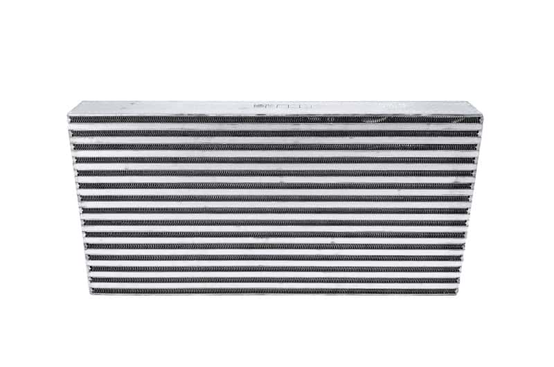 Garrett — Garrett Air / Air Intercooler CAC (24.00in x 12.10in x 3.50in) - 925 HP
grt703520-6005 - view 1