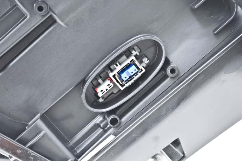 Hella — Hella 2008-2010 BMW 528i Bi-Xenon Headlight Assembly - view 19