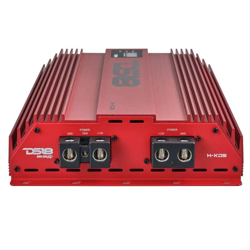 DS18 — DS18 1-Channel Amp 9200 Burst/0.5ohm 5000/1ohm 3500/2ohm 2200/4ohm Watts RMS w/ Voltmeter Red - view 3