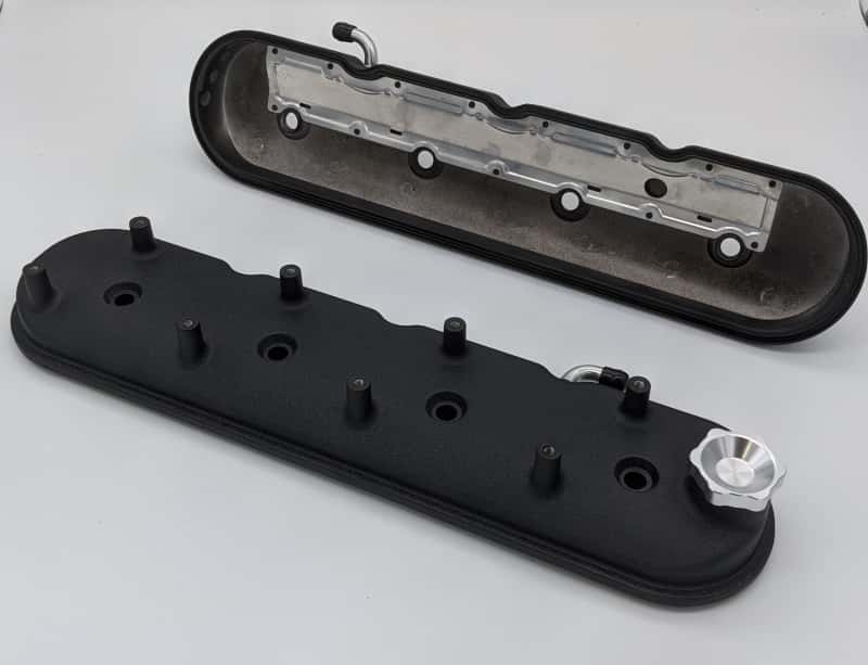 Granatelli Motor Sports — Granatelli 96-22 GM LS Standard Height Valve Cover w/Angled Coil Mount - Blk Wrinkle (Pair)
Engine Valve Cover - view 2