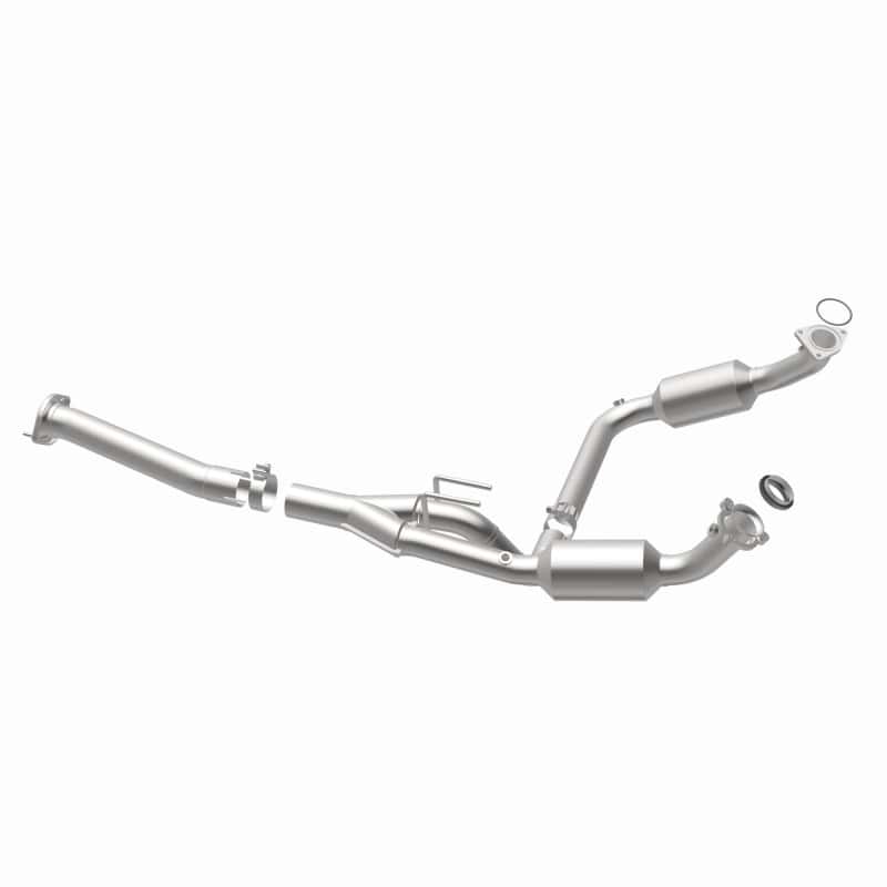 Magnaflow — Magnaflow 04-05 Chevrolet Express 1500 5.3L Direct Fit Converter
California - view 21