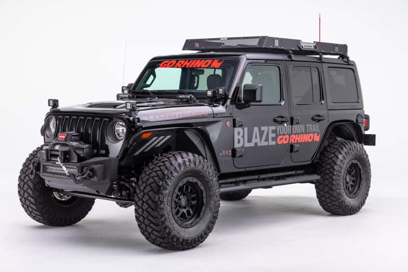 Go Rhino — Go Rhino 07-20 Jeep Wrangler JL/JLU/JK/JKU/Gladiator JT Rockline Front Stubby Bumper
Rockline Bumper (F) - view 6