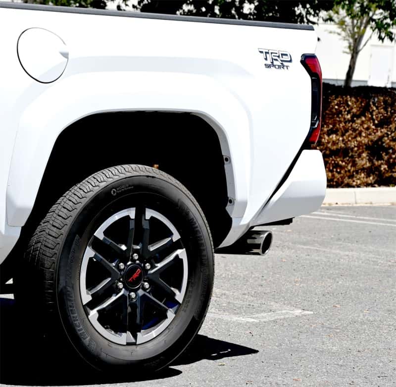 Gibson — Gibson 24-25 Toyota Tacoma 2.4L Double Cab Cat-Back Single Exhaust
ExhstSysKt - view 2