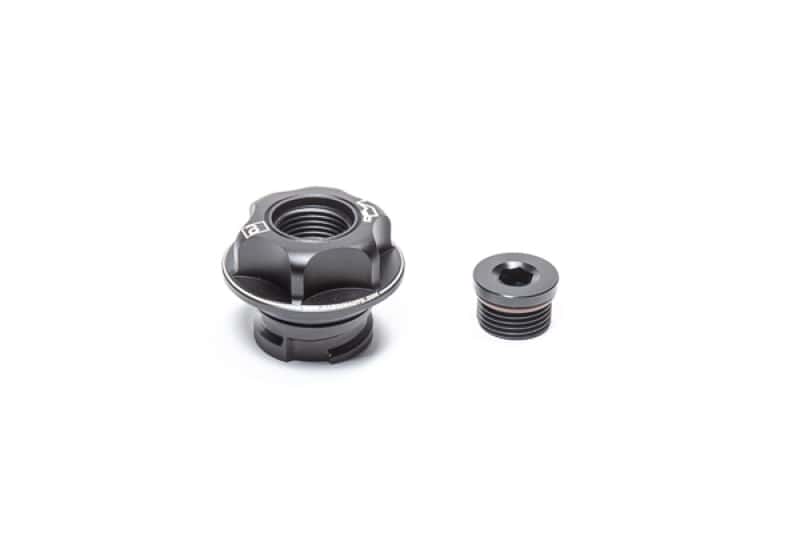 Radium Engineering — Radium Engineering GM LS Oil Cap - view 1