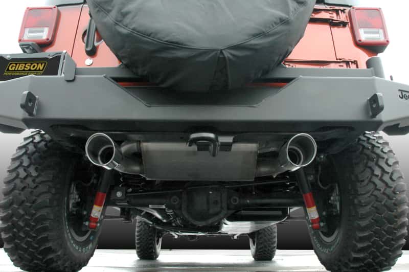 Gibson — Gibson 07-17 Jeep Wrangler JK Rubicon 3.6L 2.5in Axle-Back Dual Split Exhaust - Aluminized
Truck/Suv (Jeep) - view 2