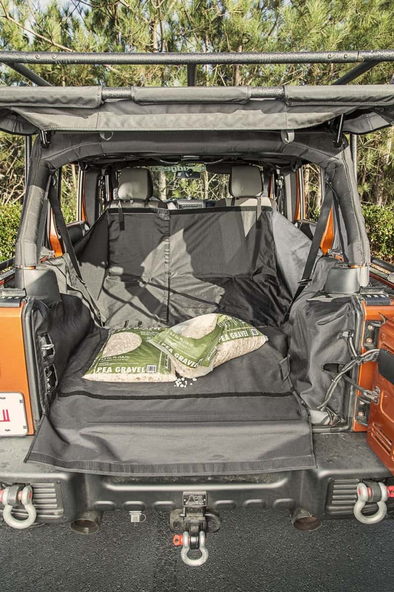 Rugged Ridge — Rugged Ridge C3 Cargo Cover w/Subwoofer 07-14 JKU 4 Door
Cargo Area Liner
OFFROAD_INTERIOR - view 1