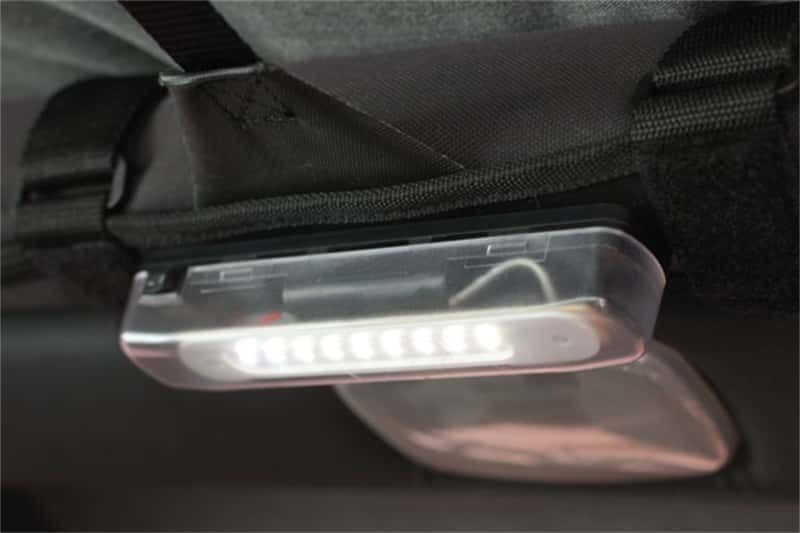 Rugged Ridge — Rugged Ridge Roll Bar Mounted Interior Courtesy LED Light
OFFROAD_LIGHTING - view 3