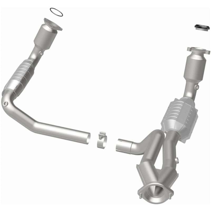 Magnaflow — MagnaFlow Conv DF Chevy/GMC Avalanche/Sierra/Silverado/Suburban/Yukon XL 1500 / Tahoe/Yukon 5.3L
California - view 4
