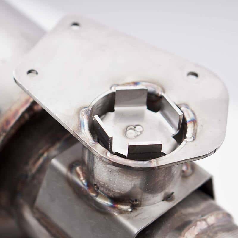 Stainless Works — Stainless Works 2016+ Chevy Camaro SS 3in Legend Factory Connect Axle Back w/Valve & 4in Quad Tips
CA16RVMKSFCL

Exhaust System - view 4