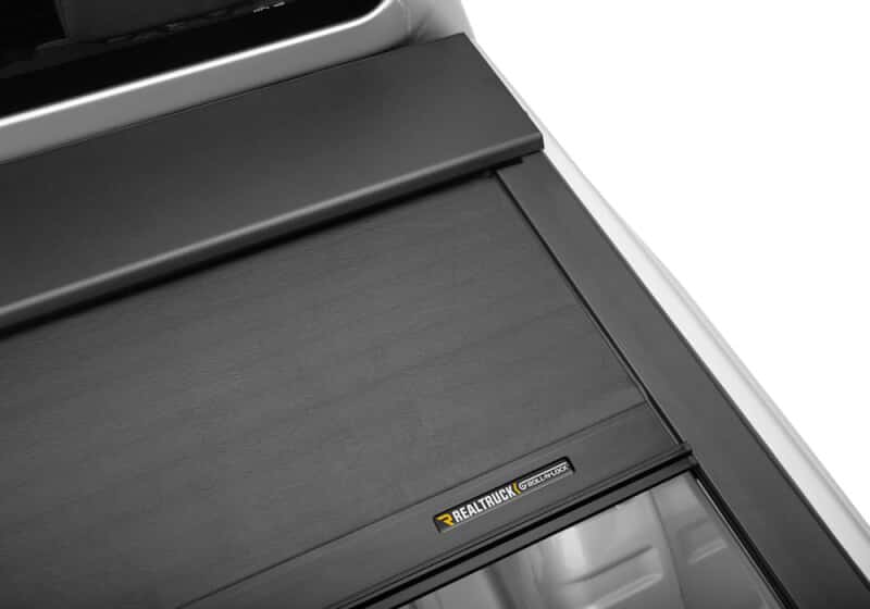 Roll-N-Lock — Roll-N-Lock 2022 Nissan Frontier Crew Cab (58.6in. Bed) M-Series Retractable Tonneau Cover - view 9