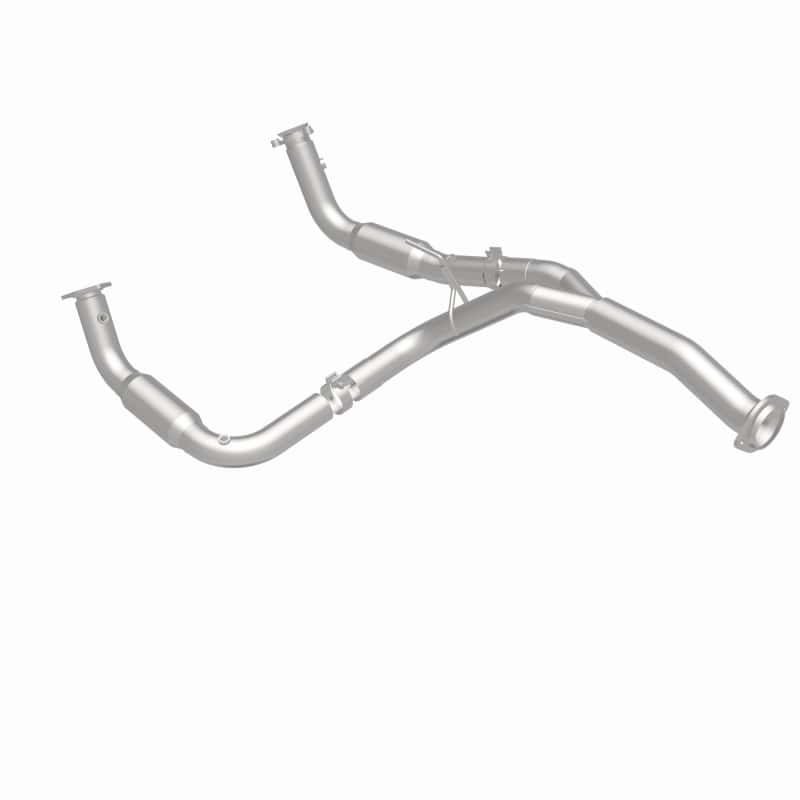 Magnaflow — Magnaflow 11-15 Chevrolet Silverado 2500 HD 6.0L Direct Fit Converter
California - view 14
