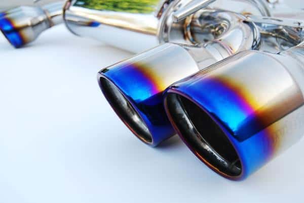 Invidia — Invidia 08-11 STi Hatch / 11 WRX Hatch Dual Q300 Titanium Tip Cat-back Exhaust - view 2