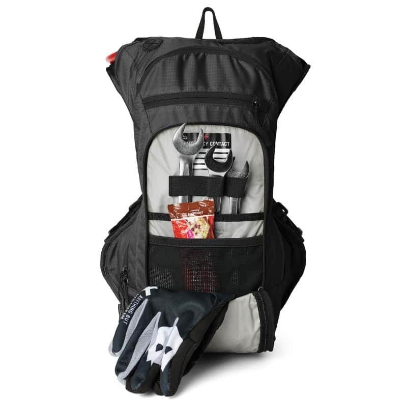 USWE — USWE Outlander Moto Hydration Pack 9L - Black - view 7