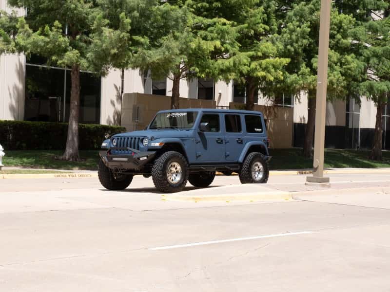 Road Armor — Road Armor 18-20 Jeep Wrangler JL SPARTAN Front Bumper - Tex Blk - view 2