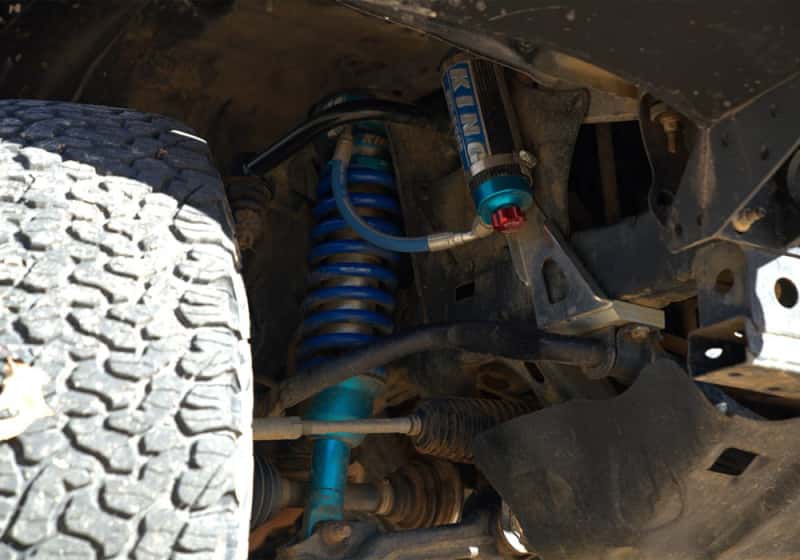 Superlift — Superlift 05-20 Toyota Tacoma 4WD (Excl TRD Pro Models) - w/ King Shocks 3in Lift Kit - view 9