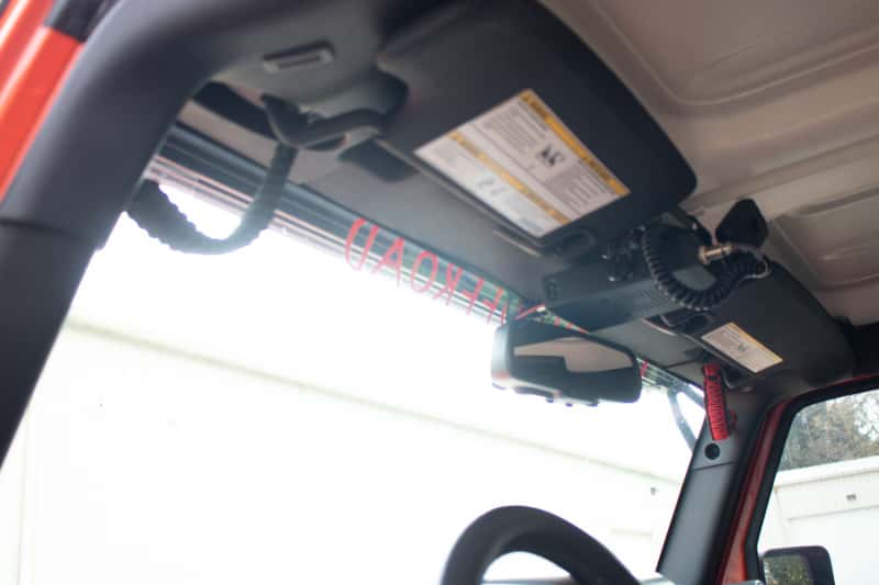 Fishbone Offroad — Fishbone Offroad 07-18 Wrangler JK A Pillar Sound Bar Black Paracord Grab Handles - view 6