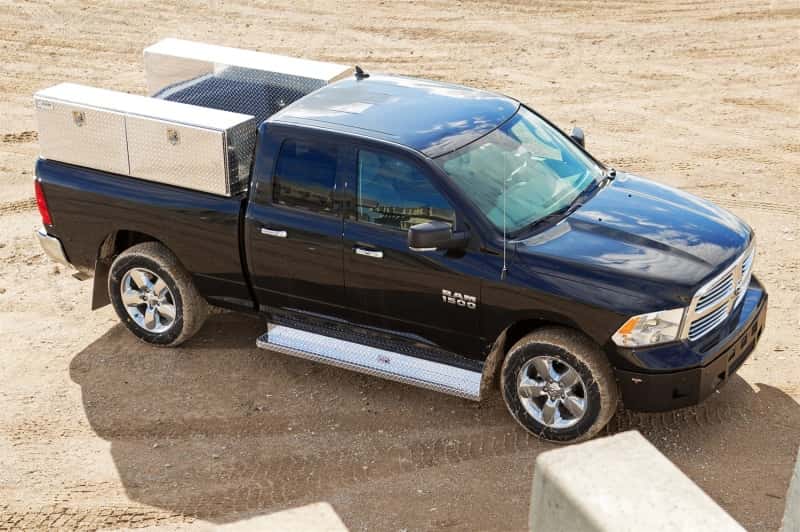 Dee Zee — Dee Zee 99-13 Chevrolet Silverado Running Board Cab Section RegCab Brite-Tread Aluminum - view 15