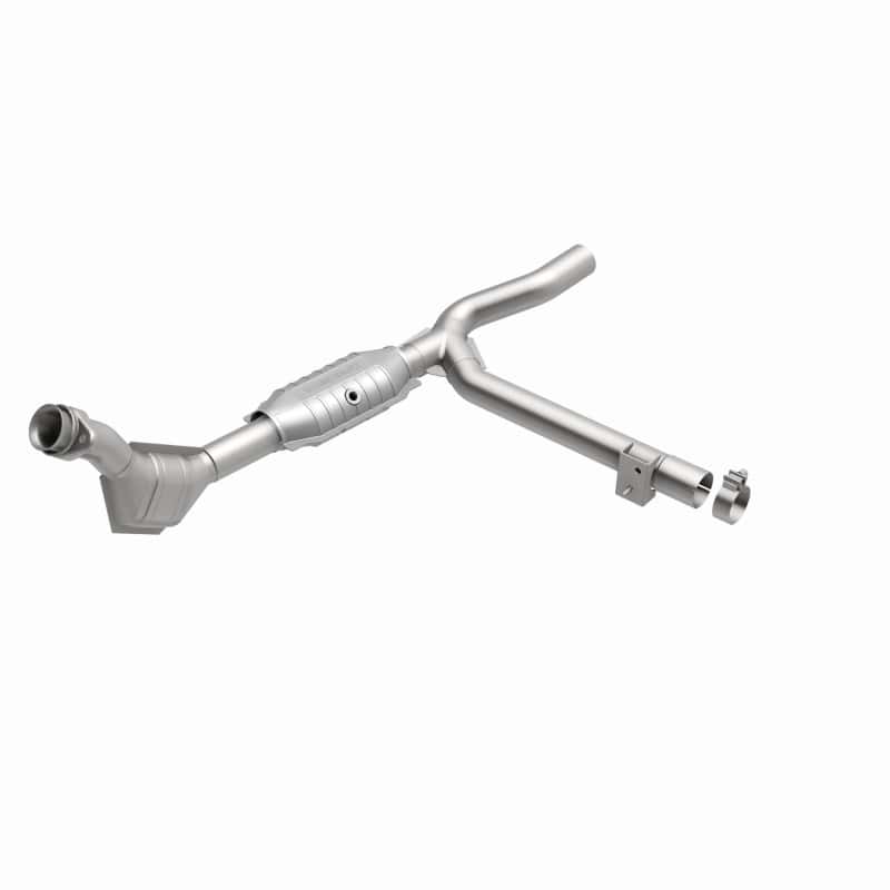 Magnaflow — MagnaFlow Conv DF 99-00 Ford F-150 4.2L 50S
California - view 7