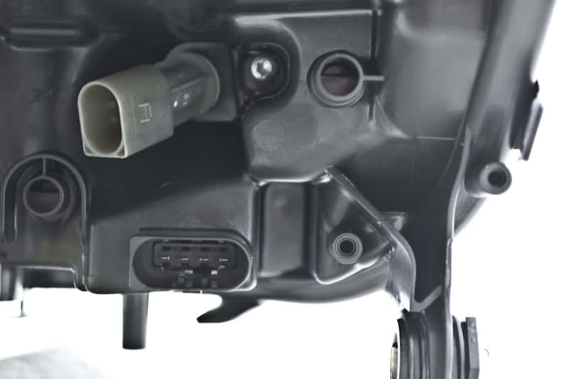 Hella — Hella 2008-2011 Mercedes-Benz ML320 Headlight Assembly - view 7