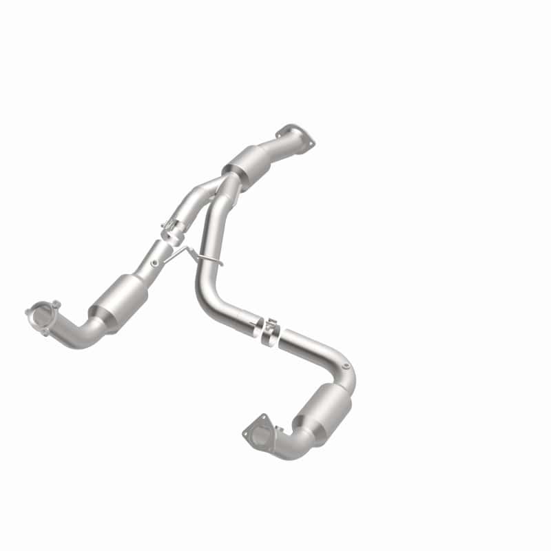 Magnaflow — Magnaflow 12-17 Chevrolet Express 3500 6.0L Direct Fit Converter
California - view 27