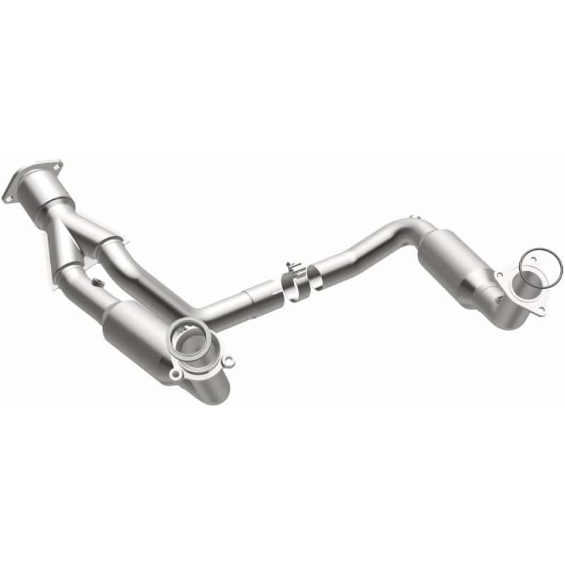 Magnaflow — MagnaFlow Conv Direct Fit 07-09 Chevy Trailblazer SS 6.0L V8
California - view 30