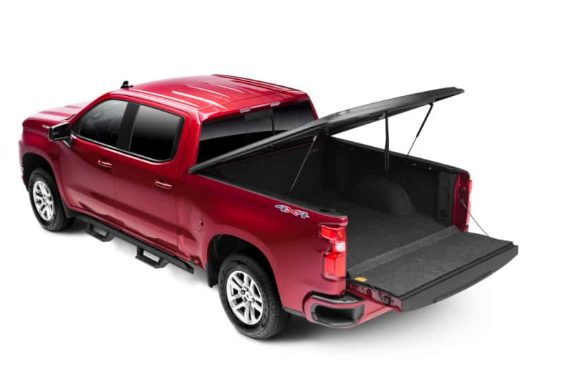 Undercover — UnderCover 19-20 Chevy Silverado 1500 5.8ft SE Bed Cover - Black Textured - view 9