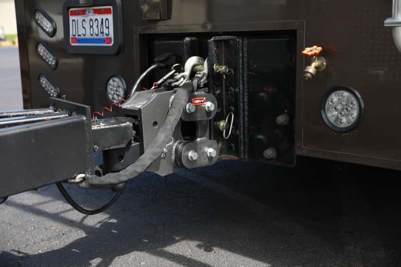 GEN-Y Hitch — Gen-Y Victory Lane Torsion-Flex Flat Plate Trailer Coupler (1.5K-2.4K TW 21K Towing)
Hitch Coupler - view 5