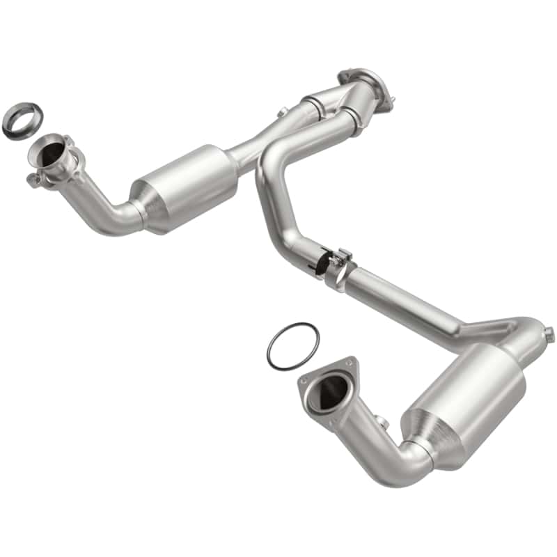 Magnaflow — Magnaflow California Direct Fit Converter 03 Cadillac Tahoe 4.8L
California - view 1