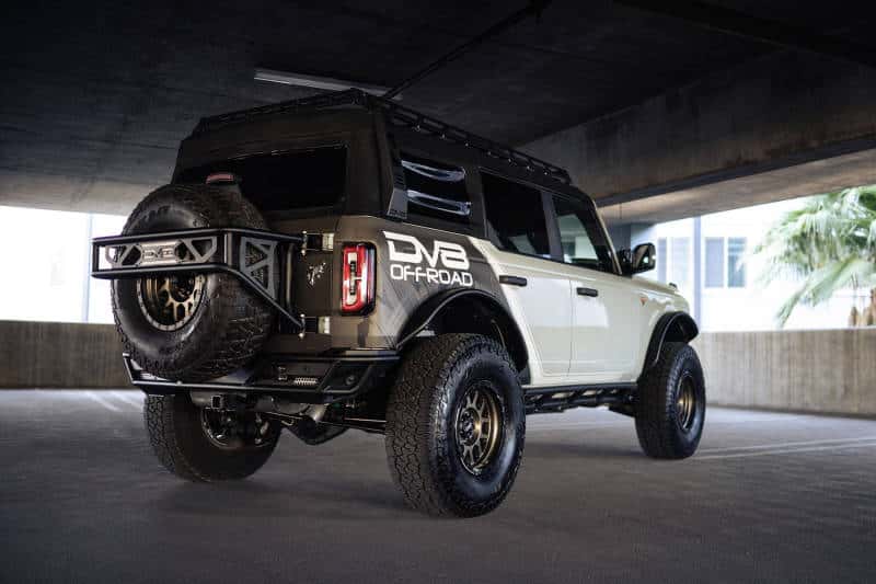DV8 Offroad — DV8 Offroad 21-23 Ford Bronco Competition Series Rear Bumper - view 3