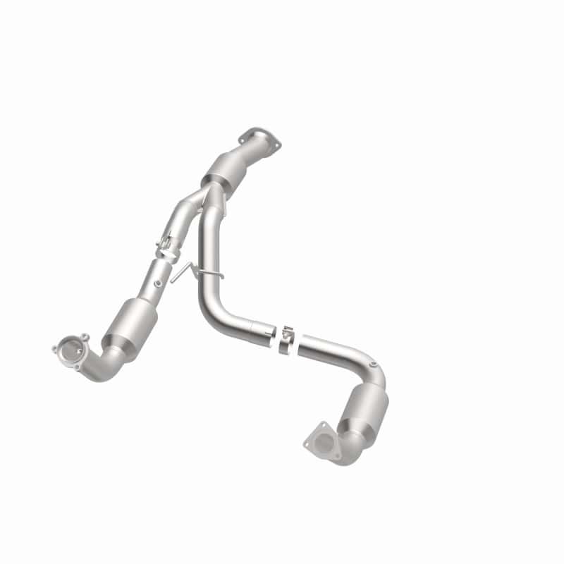 Magnaflow — Magnaflow 12-17 Chevrolet Express 3500 6.0L Direct Fit Converter
California - view 26