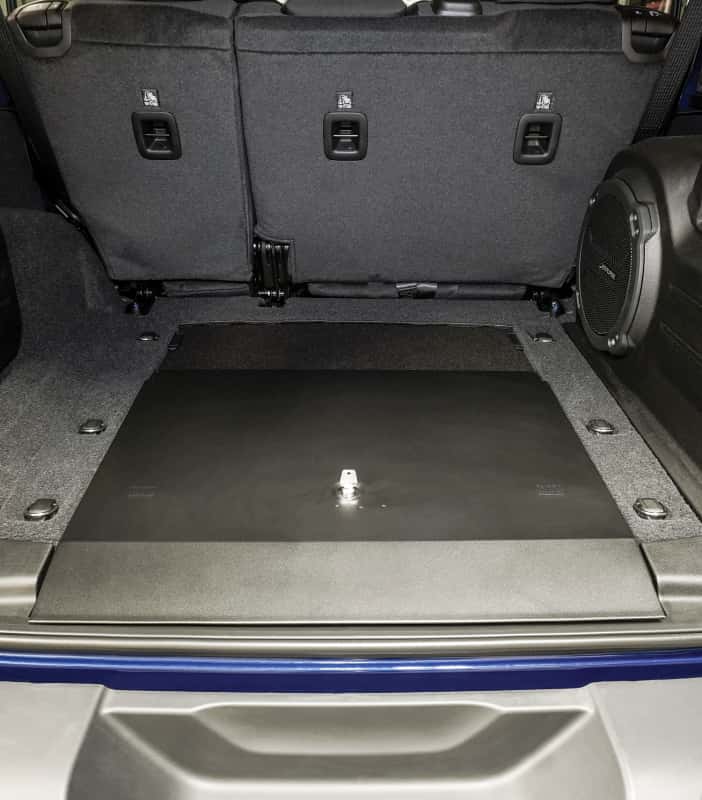 Tuffy Products — Tuffy 2019+ Jeep Wrangler 4Door Cubby Cover W/ Combo Lock
Locking Lid - view 9