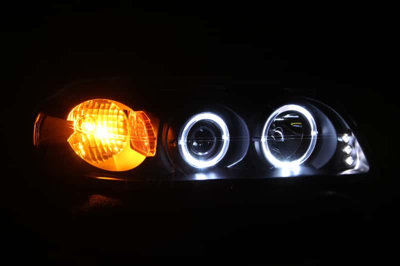 ANZO — ANZO 2000-2005 Chevrolet Impala Projector Headlights w/ Halo Black
Head Light Set
HdLtSet - view 4